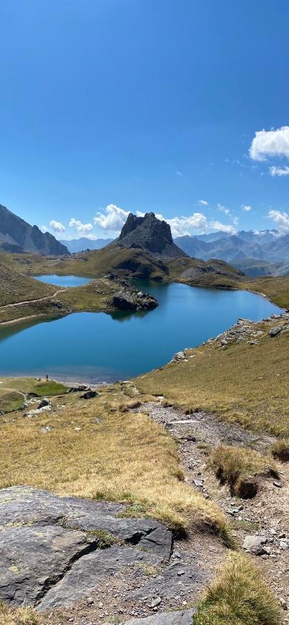 Une Envie De Montagne Guillestre Exterior photo