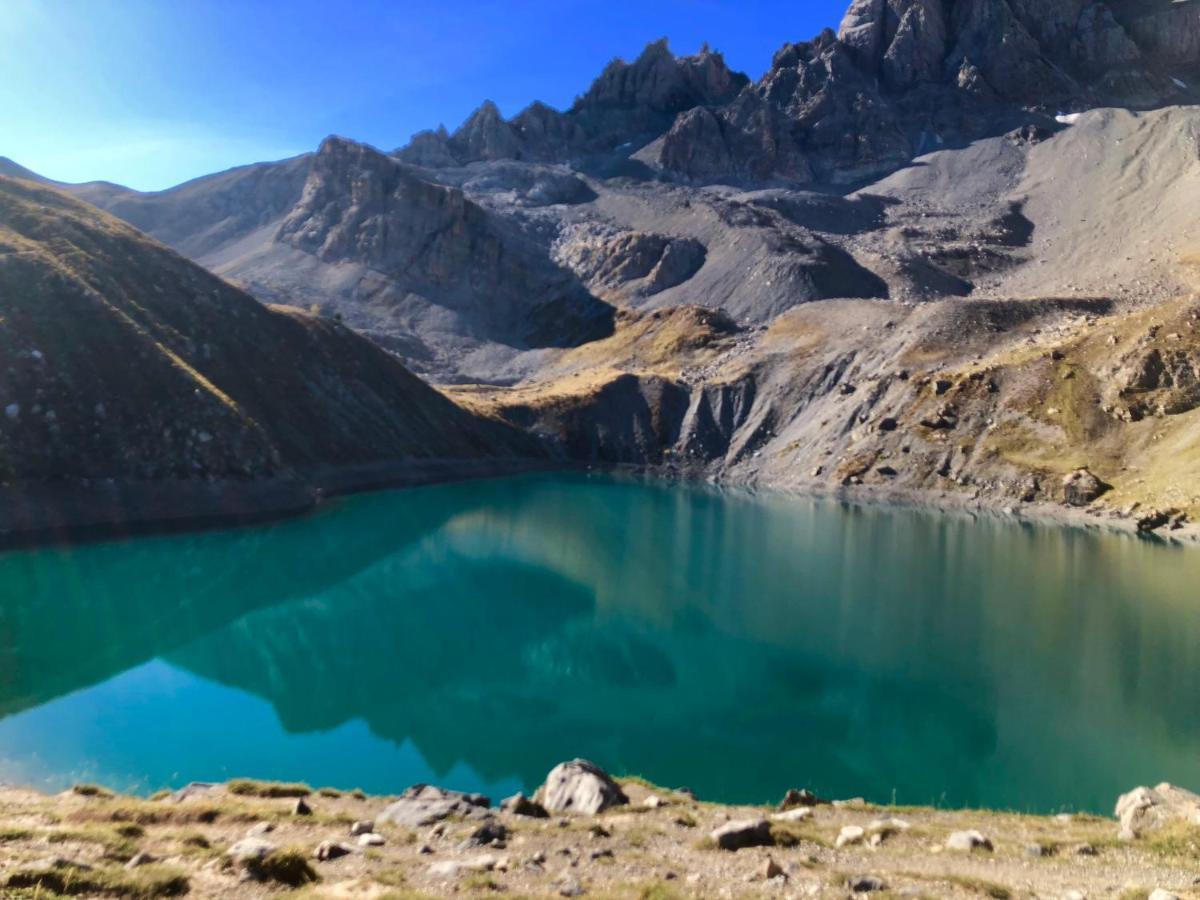 Une Envie De Montagne Guillestre Exterior photo
